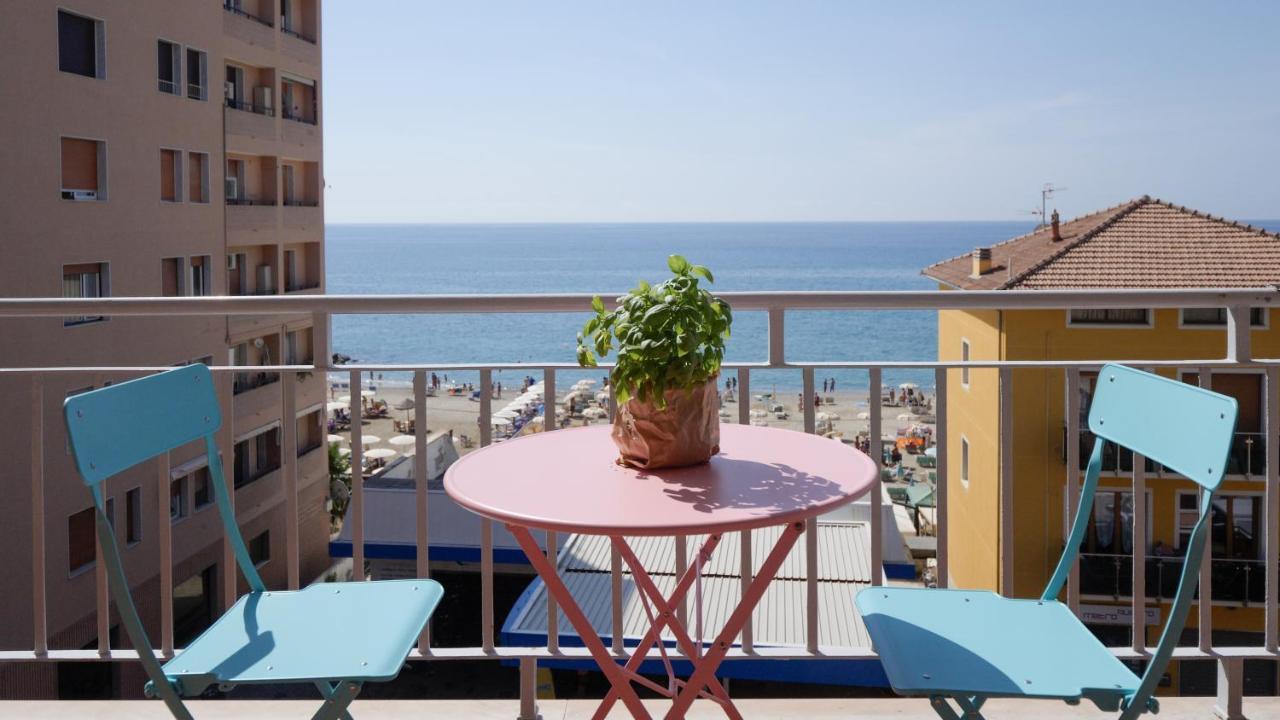 Babyaccommodation Family Panoramic I Pietra Ligure Luaran gambar